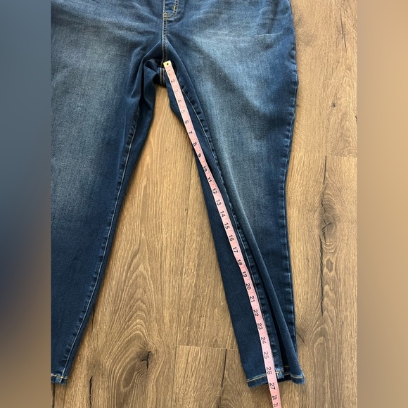 BetaBrand 4 Pocket Pull On Jeans Size 2x - Picture 7 of 9